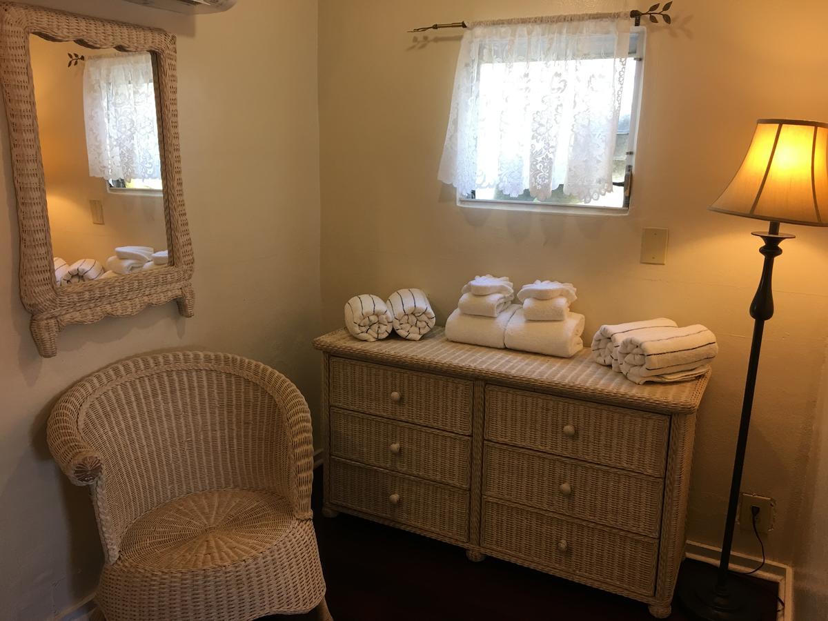 キーウェスト デュバル ガーデンズ Bed & Breakfast エクステリア 写真