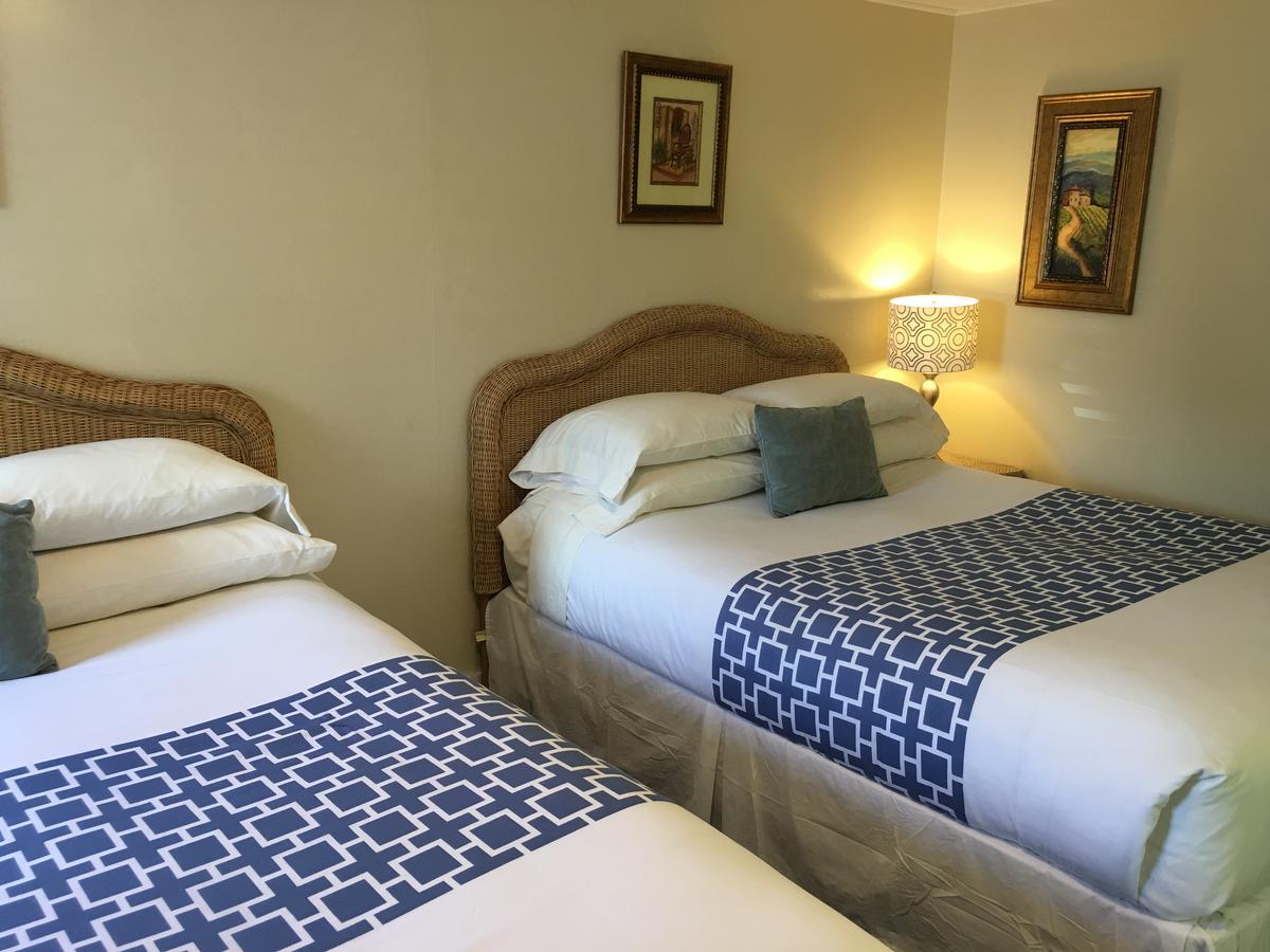 キーウェスト デュバル ガーデンズ Bed & Breakfast エクステリア 写真