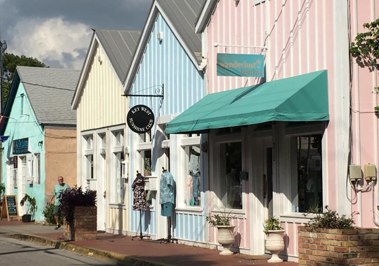 キーウェスト デュバル ガーデンズ Bed & Breakfast エクステリア 写真